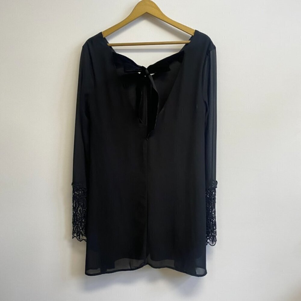Umgee Black Bohemian Lace Sleeve Back Tie Dress - Picture 6 of 14
